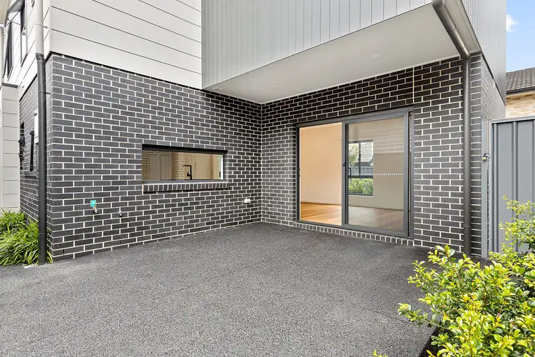 Fifth view of Homely house listing, 2/9 Reid Street, Shellharbour NSW 2529
