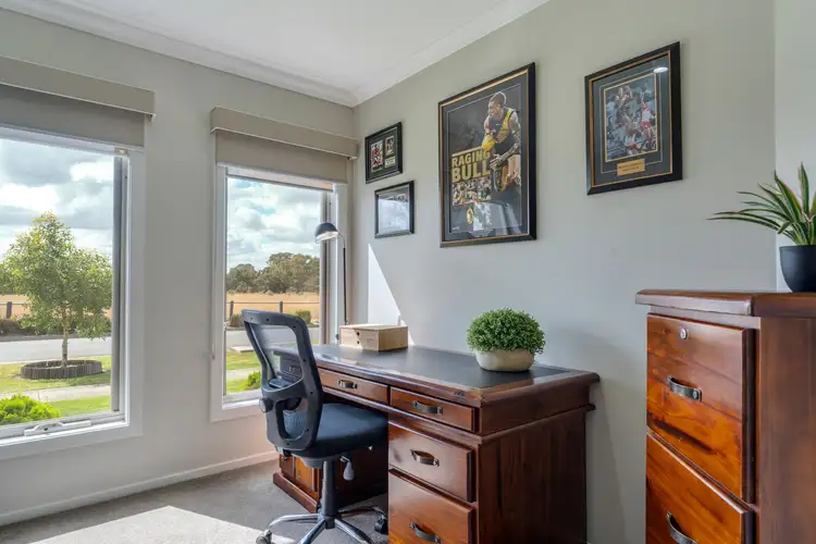 Third view of Homely house listing, 33 Riverway View, Craigieburn VIC 3064