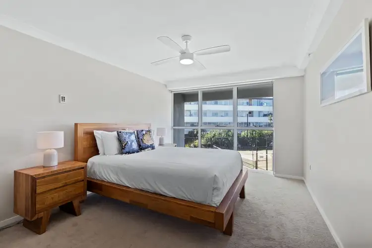 Seventh view of Homely apartment listing, 4/67 BROADBEACH Boulevard, Broadbeach QLD 4218
