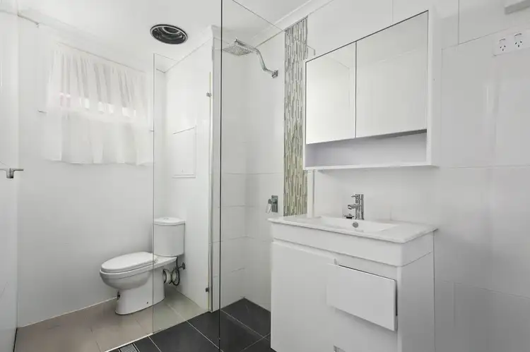 Fifth view of Homely unit listing, 12/61 Smith Street, Wollongong NSW 2500