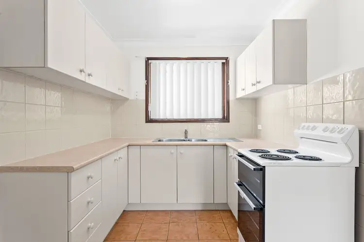 Second view of Homely house listing, 2/12 Miller Street, Oak Flats NSW 2529