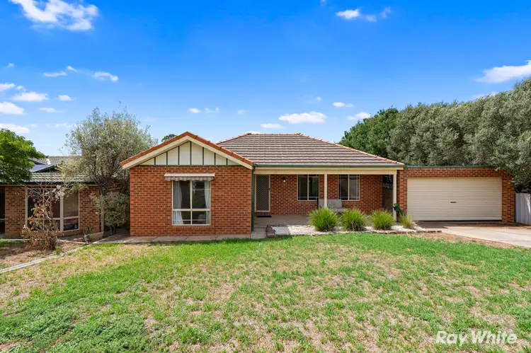 36 Gunn Drive, Estella NSW 2650