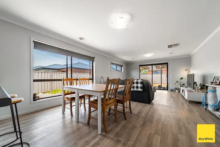 Fifth view of Homely house listing, 3 Kingfisher Avenue, Kangaroo Flat VIC 3555