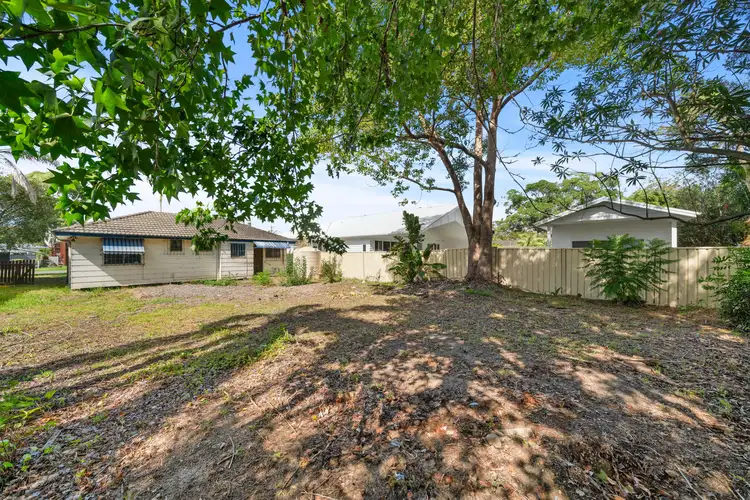 Second view of Homely house listing, 7 Erin Avenue, Berkeley Vale NSW 2261