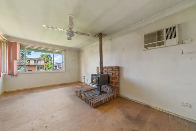 Third view of Homely house listing, 7 Erin Avenue, Berkeley Vale NSW 2261