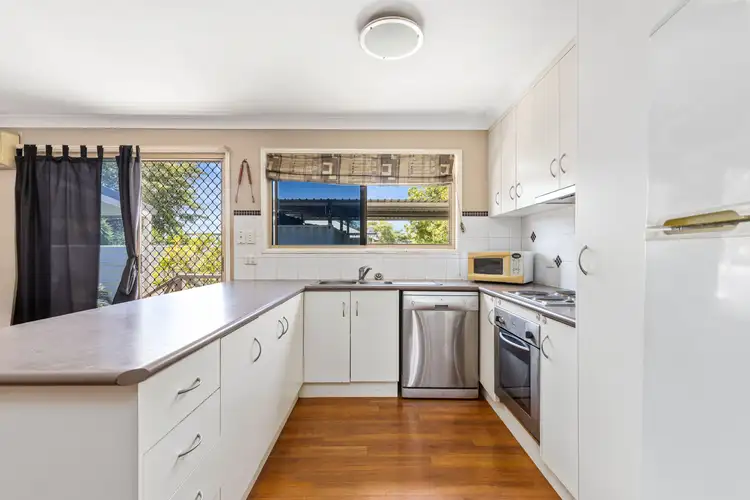 Sixth view of Homely house listing, 1/87 Roberts Street, Emerald QLD 4720