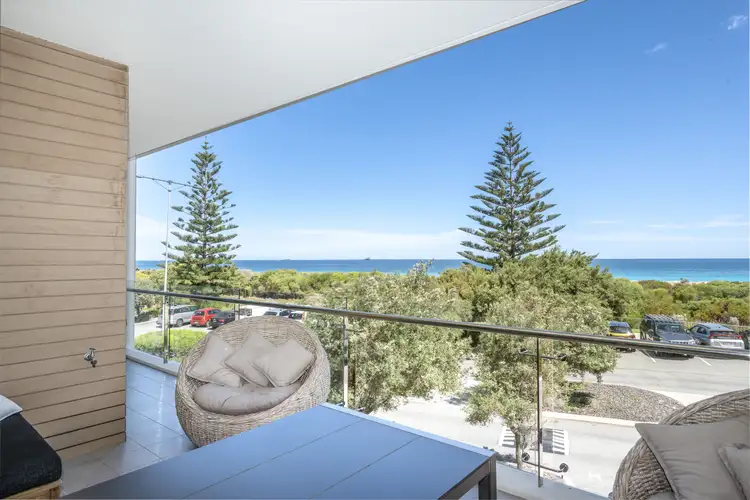 16/11 Leighton Beach Boulevard, North Fremantle WA 6159