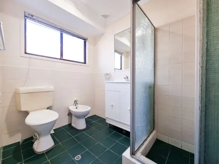 Fifth view of Homely house listing, 4/36 Victoria Road, Macquarie Fields NSW 2564