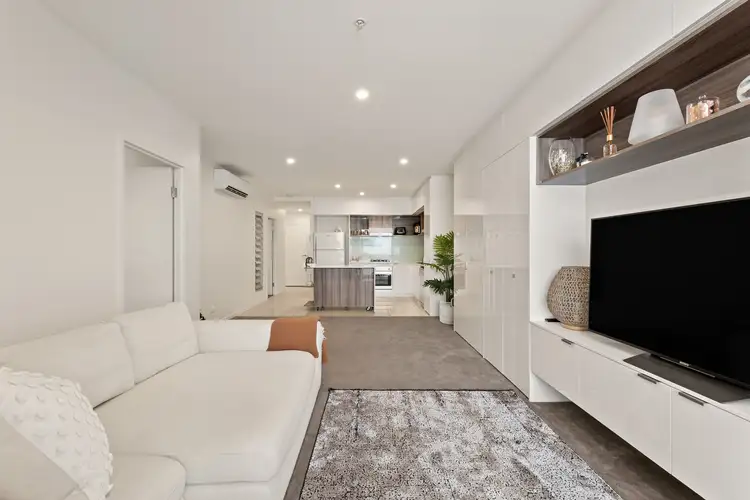 17 Longland Street