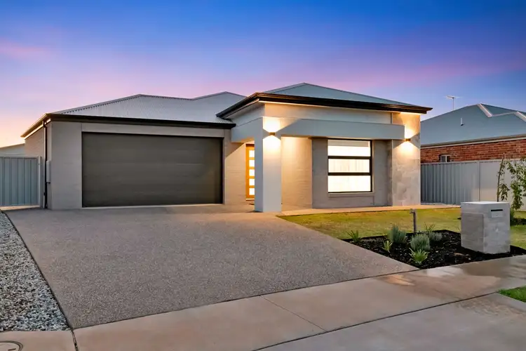 Second view of Homely house listing, 9 Amalfi Way, Irymple VIC 3498