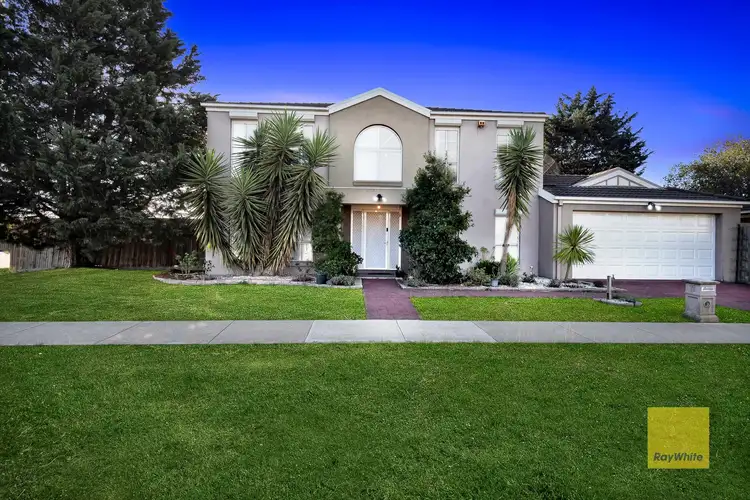 11 Deloraine Drive