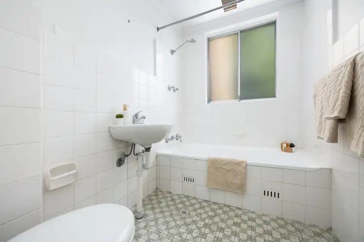 Sixth view of Homely apartment listing, 9/170 Ben Boyd Road, Neutral Bay NSW 2089