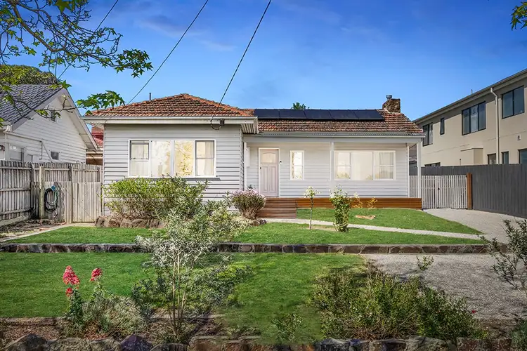 48 Hillview Avenue, Mount Waverley VIC 3149