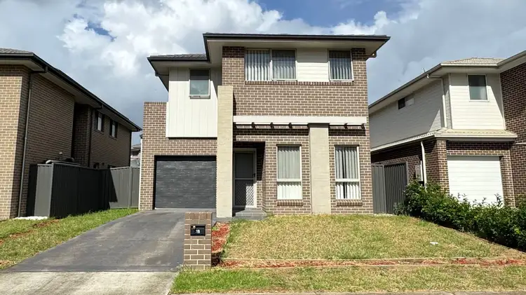28 Abacus Parade, Werrington NSW 2747