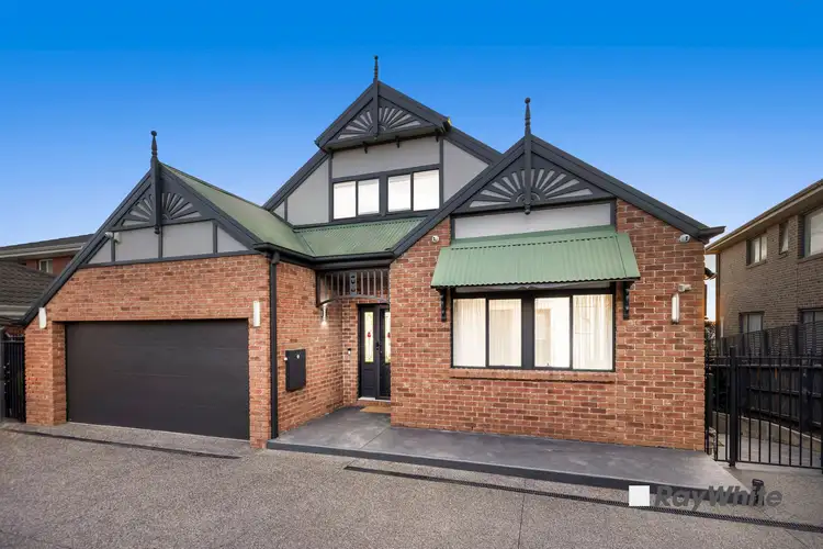 9 Sulky Court, Endeavour Hills VIC 3802