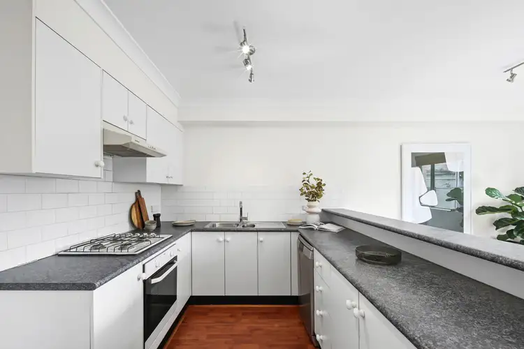Sixth view of Homely apartment listing, 15/9-19 Nickson Street, Surry Hills NSW 2010