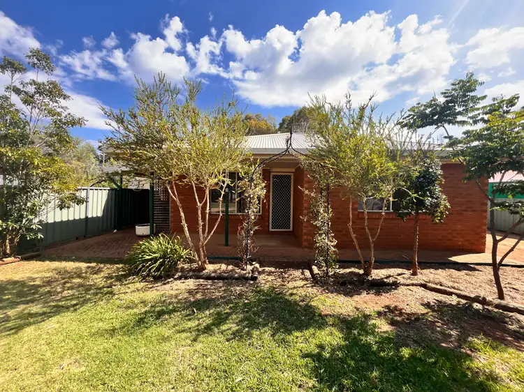 9 Dover Street, Forbes NSW 2871