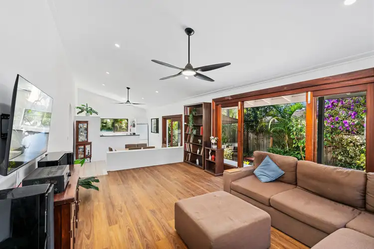 38 Kerria Crescent, Ashmore QLD 4214
