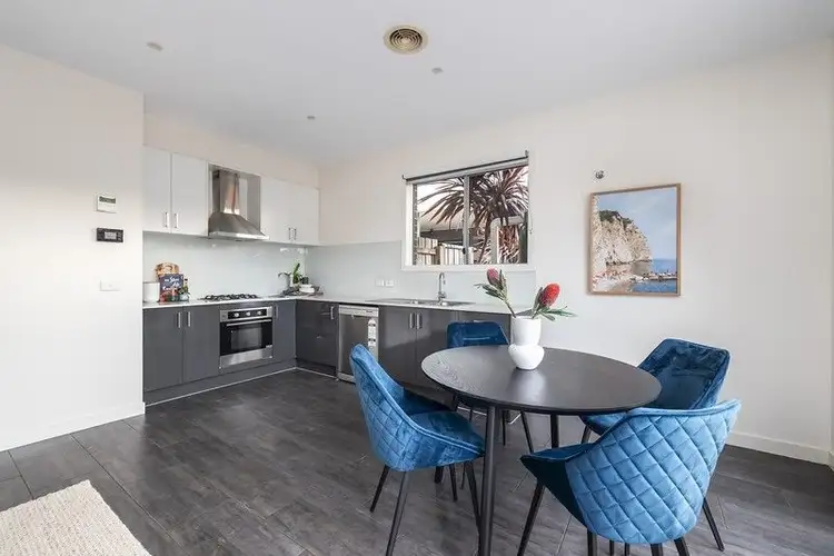 Fourth view of Homely unit listing, 3/236 Boundary Road, Pascoe Vale VIC 3044