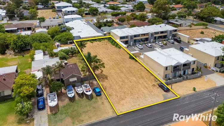 18 Service Street, Mandurah WA 6210