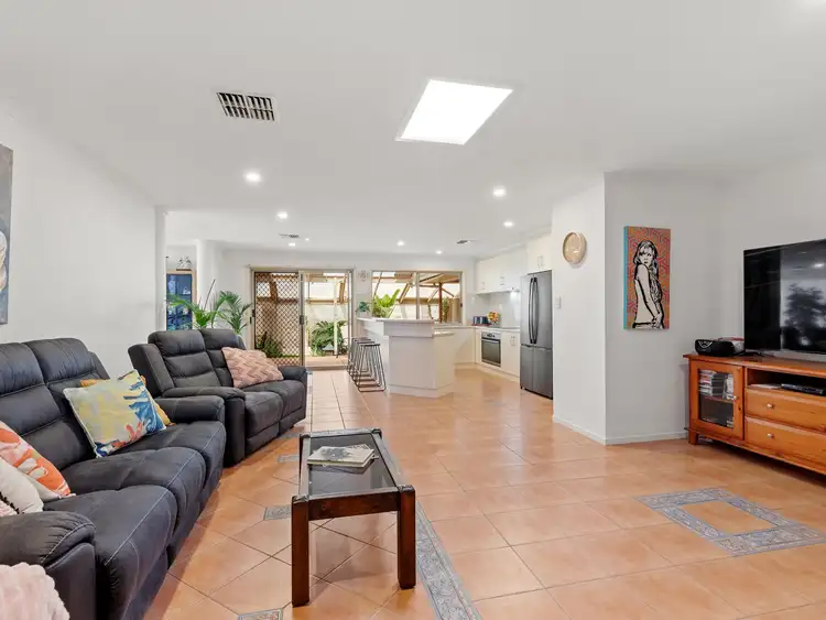 Fifth view of Homely house listing, 15 Coorumbena Crescent, Morphett Vale SA 5162