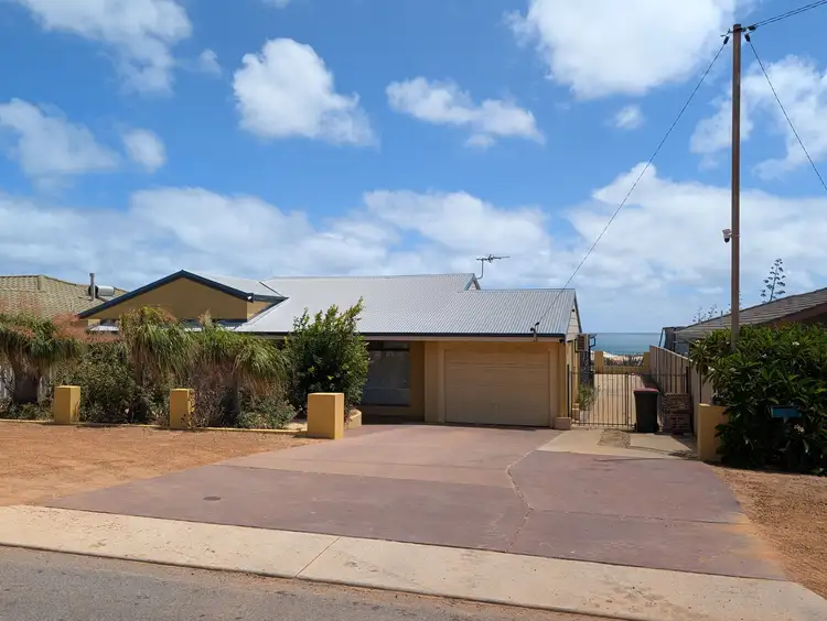 62 Sydney Street, Mount Tarcoola WA 6530