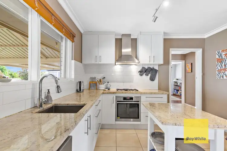 5 Kelton Way, Thornlie WA 6108