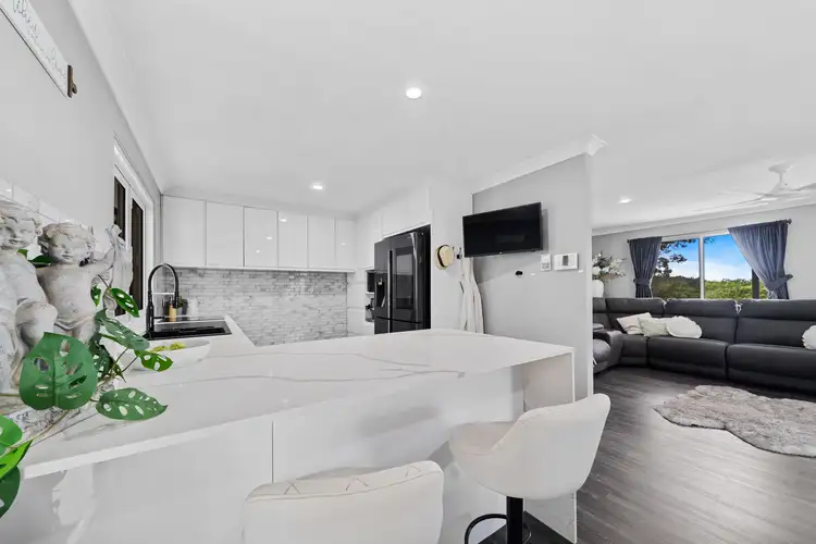 Fifth view of Homely house listing, 2 Naylor Drive, Tamborine QLD 4270