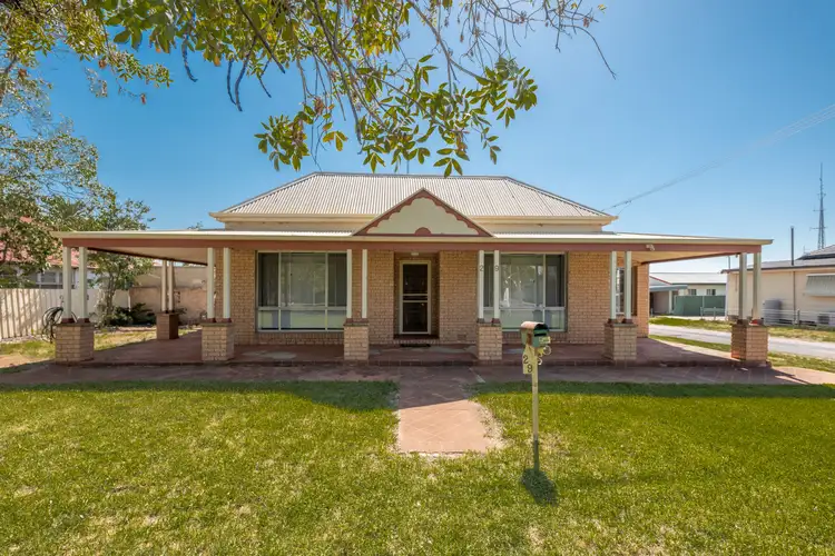 29 Underwood Street, Forbes NSW 2871