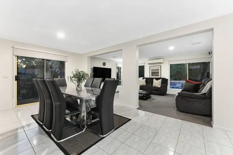 Fifth view of Homely house listing, 2 Ellesse Way, Berwick VIC 3806