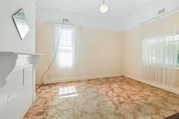 Fourth view of Homely house listing, 5 Lone Pine Avenue, Littleton NSW 2790