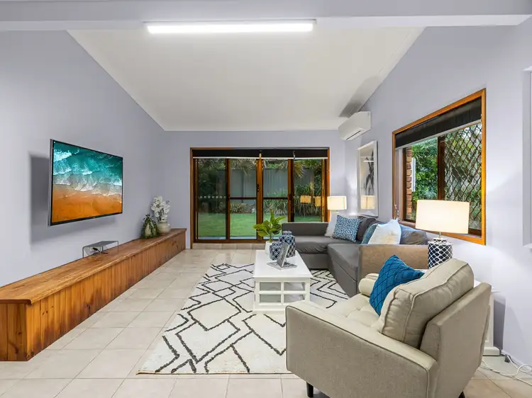 54 Cummin Street, Wishart QLD 4122