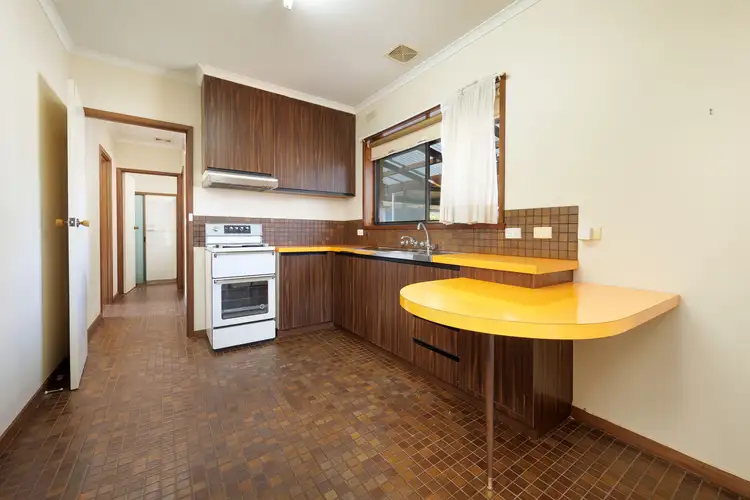 Fifth view of Homely unit listing, 2/21 Reid Street, Rutherglen VIC 3685
