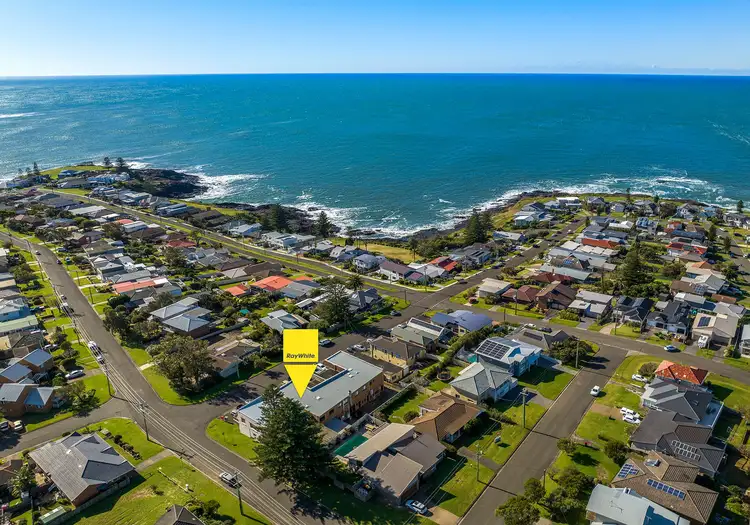 Second view of Homely apartment listing, 3/4 Tingira Crescent, Kiama NSW 2533