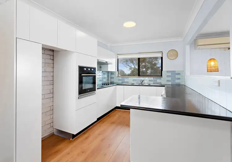 Fifth view of Homely apartment listing, 3/4 Tingira Crescent, Kiama NSW 2533