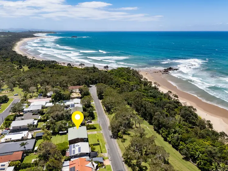 18 Sandys Beach Drive, Sandy Beach NSW 2456