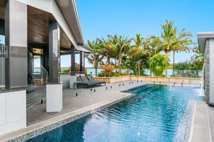 40 Palm Terrace, Yamba NSW 2464