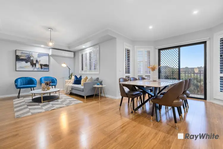 Fifth view of Homely house listing, 17 William Hovell Drive, Endeavour Hills VIC 3802