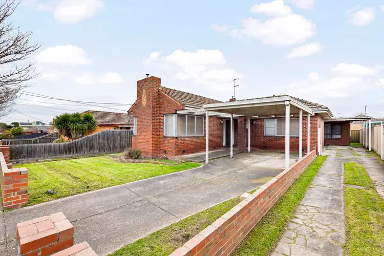 32 & 32a Fulham Grove, Reservoir VIC 3073