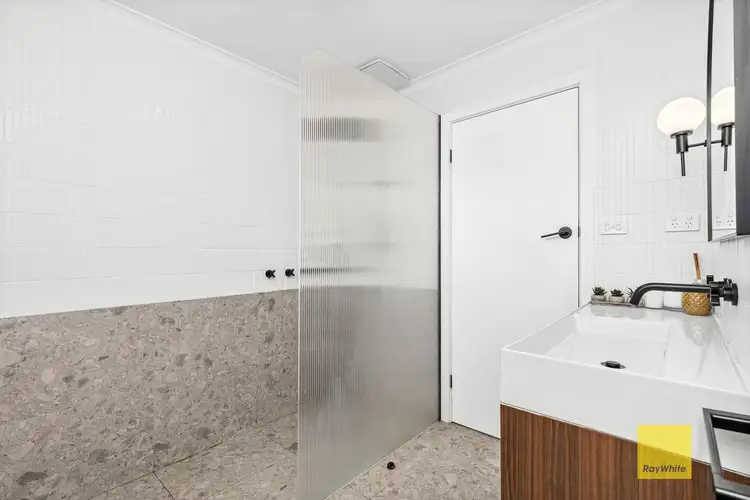 Sixth view of Homely unit listing, 2/74 Barrabool Road, Highton VIC 3216