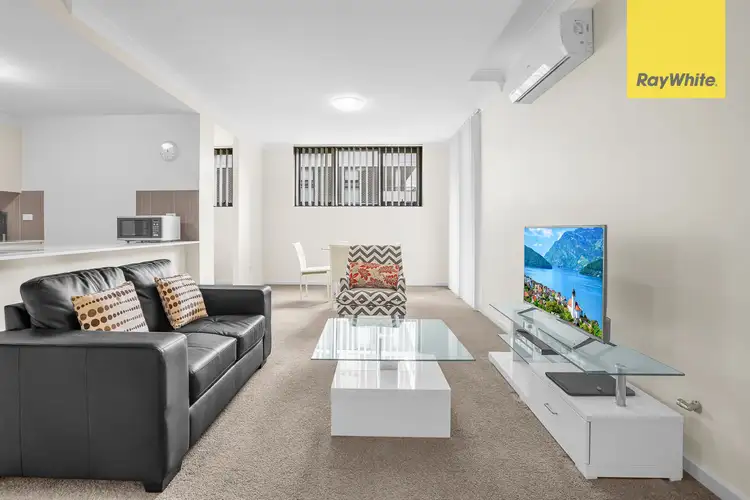 69-73 Elizabeth Drive