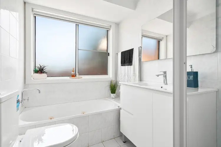 Sixth view of Homely villa listing, 2/5 Wattle Street, Peakhurst NSW 2210