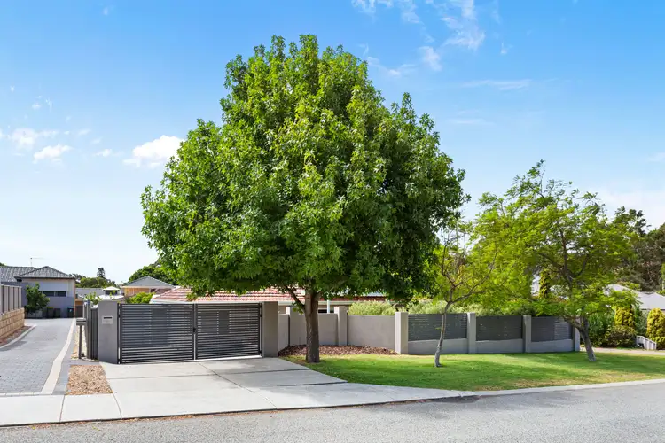 5 Chiswick Street, Wembley Downs WA 6019