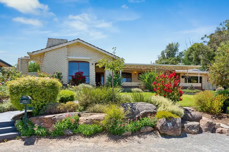 22 Broadmeadow Drive