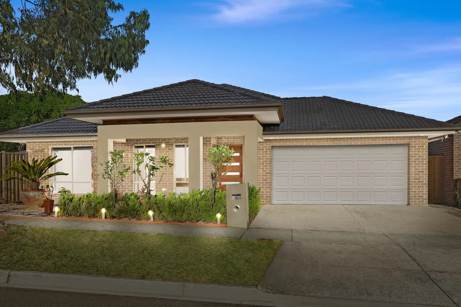 Main view of Homely house listing, 8 Monaco Circuit, Wollert VIC 3750