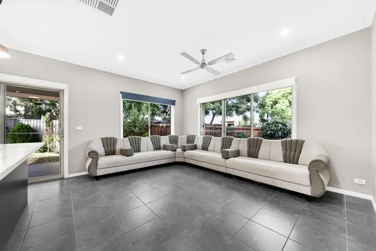 Sixth view of Homely house listing, 8 Monaco Circuit, Wollert VIC 3750