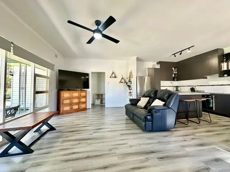 Second view of Homely house listing, 112 Ramsay Terrace, Bordertown SA 5268