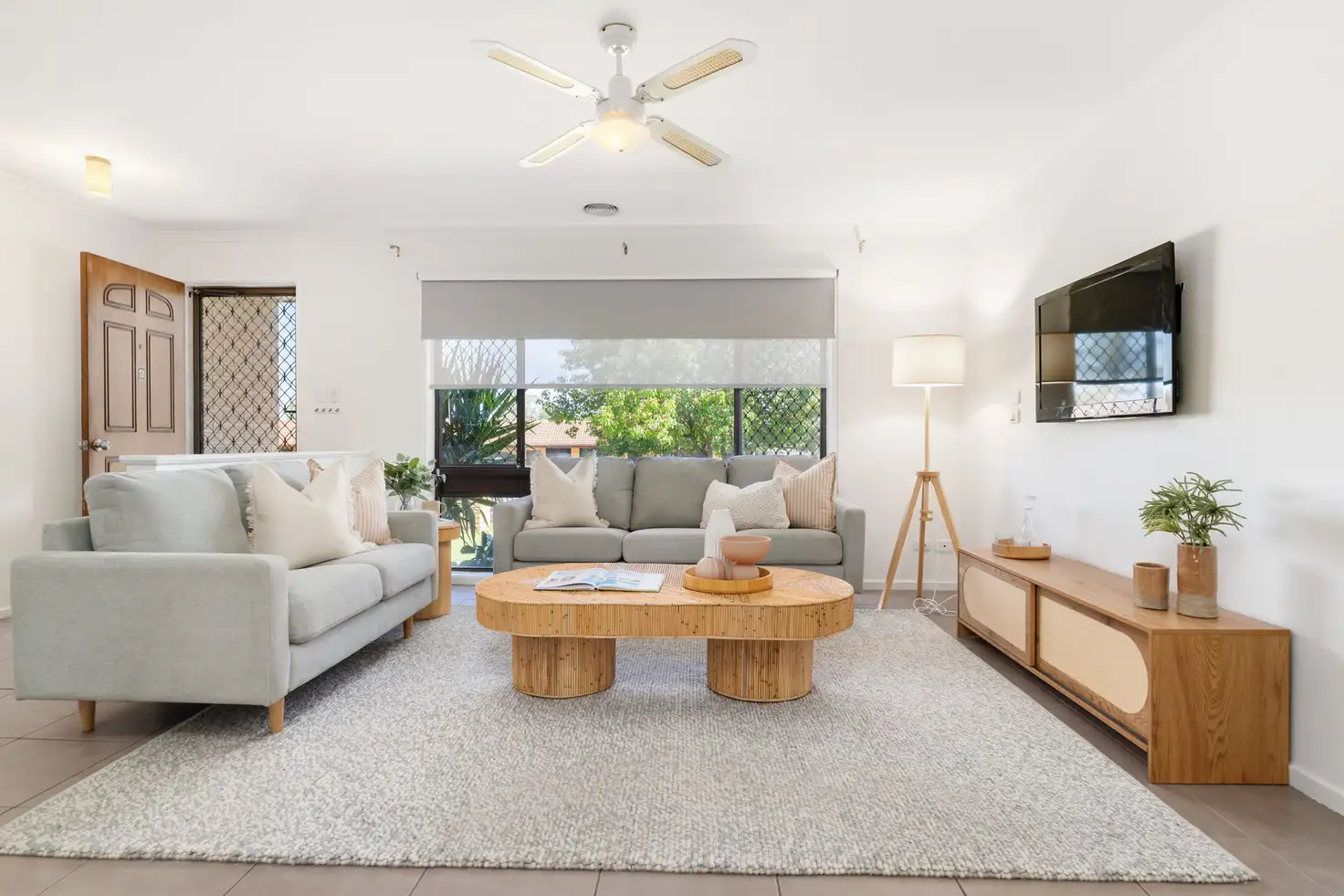 Main view of Homely unit listing, 2/523 Nagle Road, Lavington NSW 2641