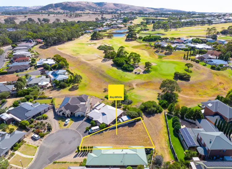 8 Isabella Court, Mccracken SA 5211