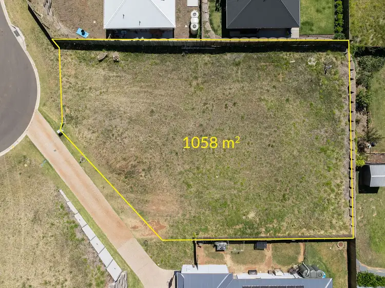 3 Botha Court, Cotswold Hills QLD 4350